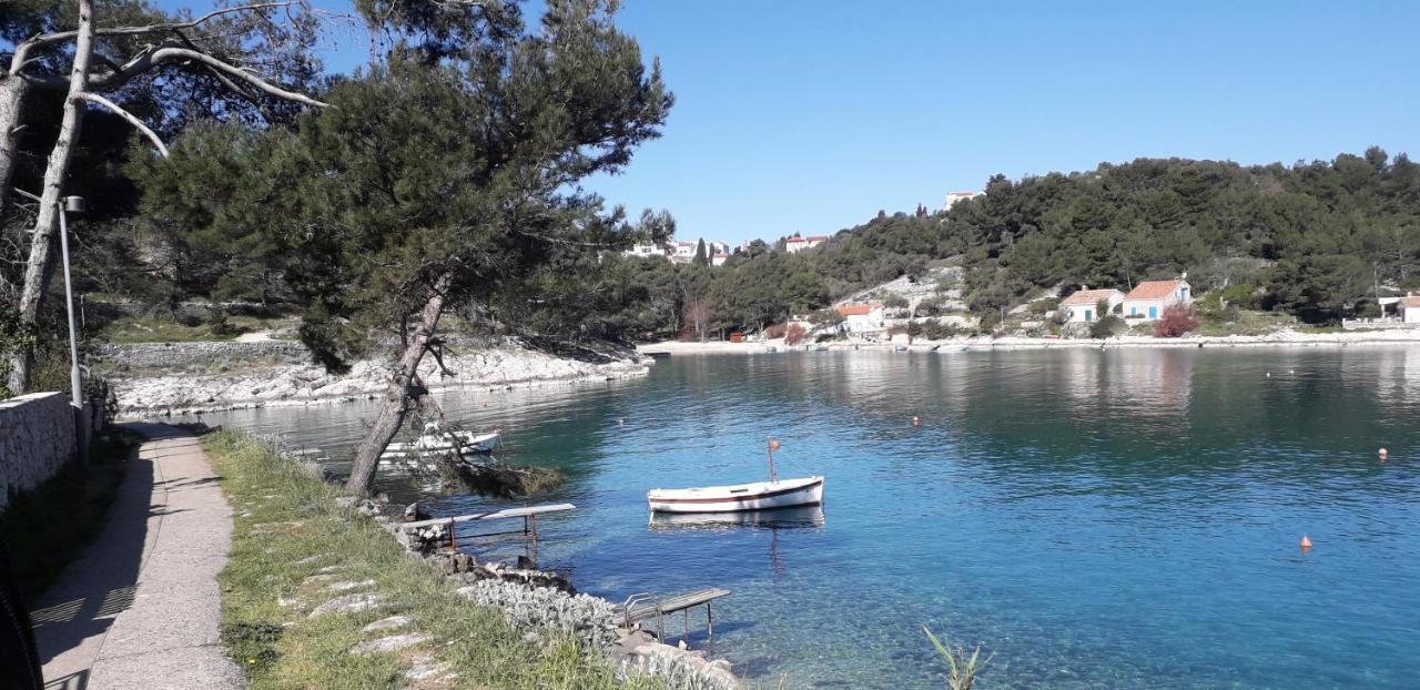 Vivi Studio Apartments Mali Lošinj Εξωτερικό φωτογραφία
