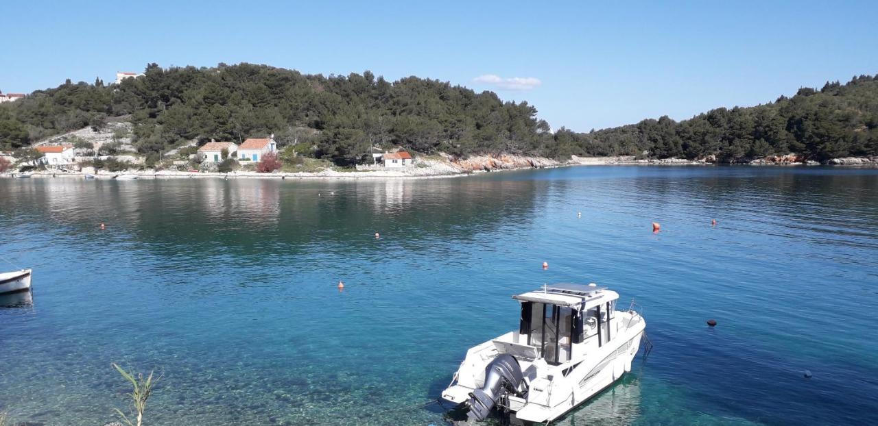 Vivi Studio Apartments Mali Lošinj Εξωτερικό φωτογραφία
